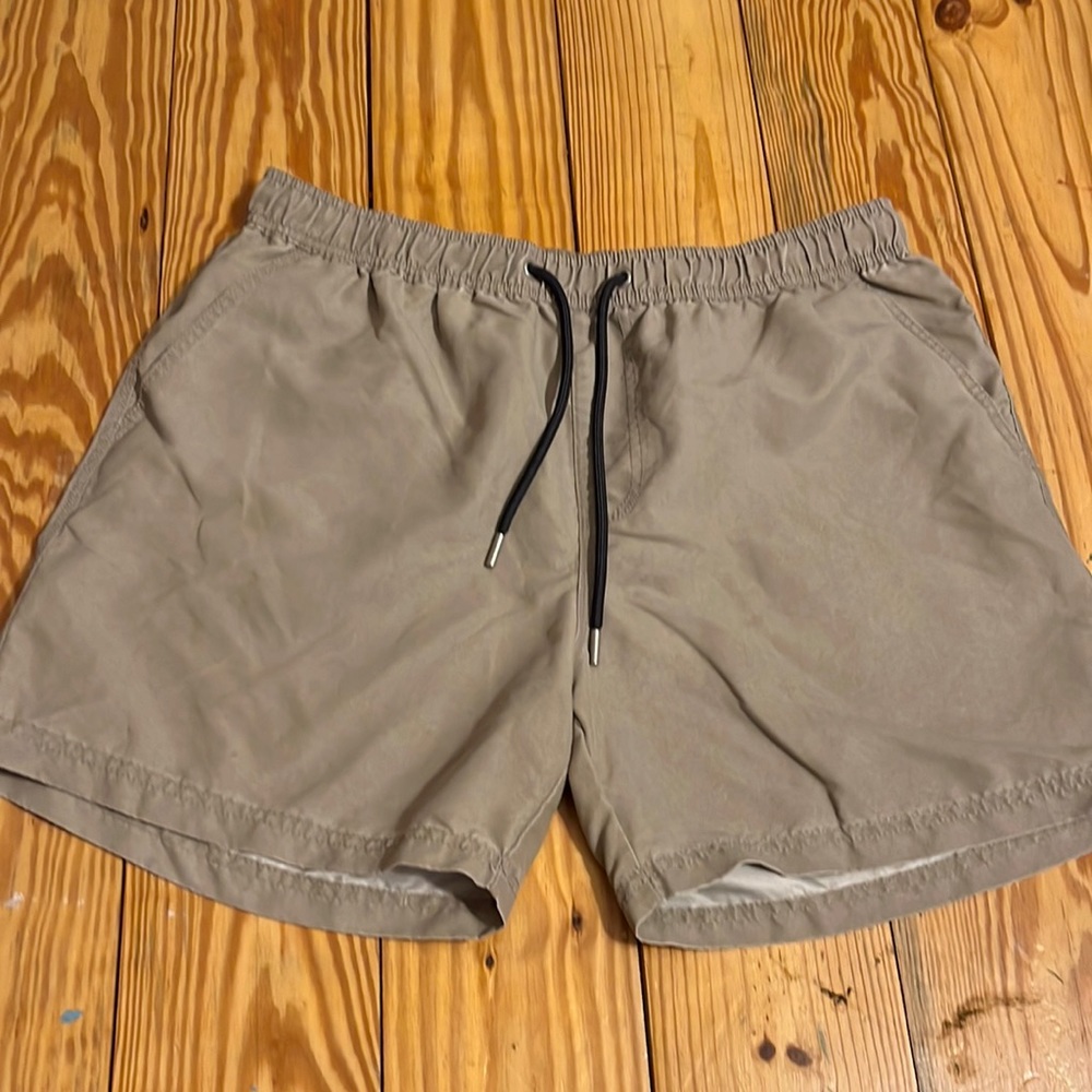 Men’s XL casual shorts